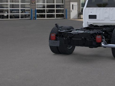 New 2026 Ford F550 4x4 Regular Cab Super Duty image 21