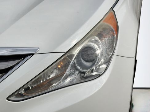 Used 2013 Hyundai Sonata Limited image 9