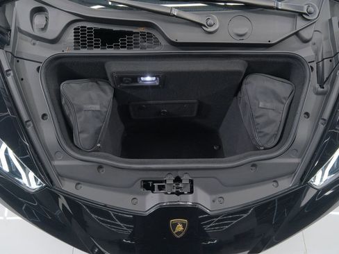 Used 2019 Lamborghini Huracan LP 580-2 image 45