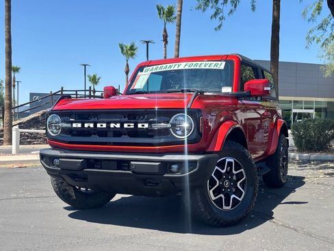 Used 2023 Ford Bronco Outer Banks AWD/4WD image 1