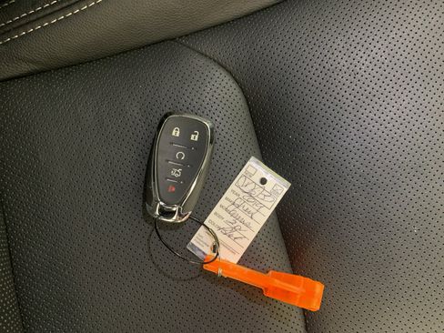 Used 2019 Chevrolet Camaro LT RWD image 35