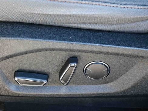 Used 2018 Ford Edge SEL w/ Equipment Group 201A image 22