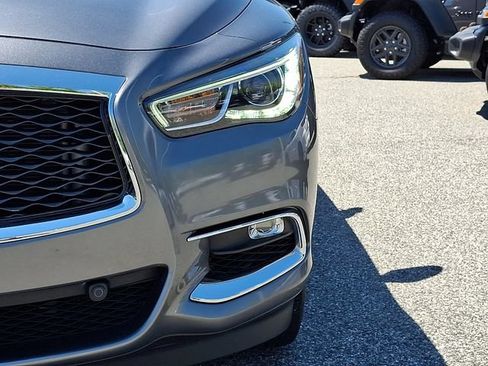 Used 2020 INFINITI QX60 Luxe w/ Sensory Package AWD/4WD image 9