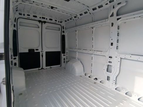 New 2026 RAM ProMaster 2500 w/ Premium Convenience Group image 15