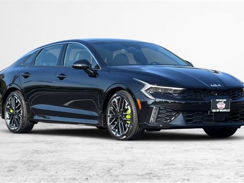 New 2026 Kia K5 GT image 2