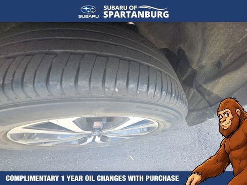Used 2023 Subaru Forester Limited w/ Popular Package #2 AWD/4WD image 4