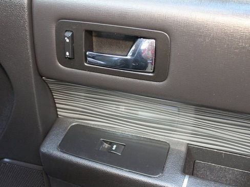 Used 2018 Ford Flex Limited w/ Limited Appearance Package image 7