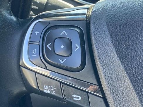 Used 2014 Toyota Avalon XLE Premium image 19