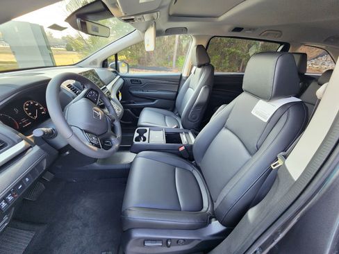 New 2026 Honda Odyssey EX-L image 11