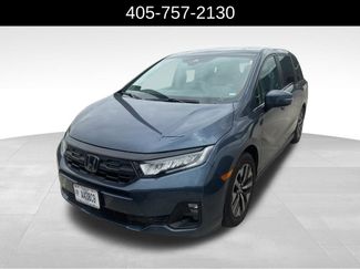 Used 2025 Honda Odyssey EX-L video 2