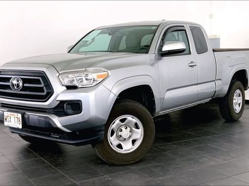 Used 2023 Toyota Tacoma SR5 AWD/4WD image 1
