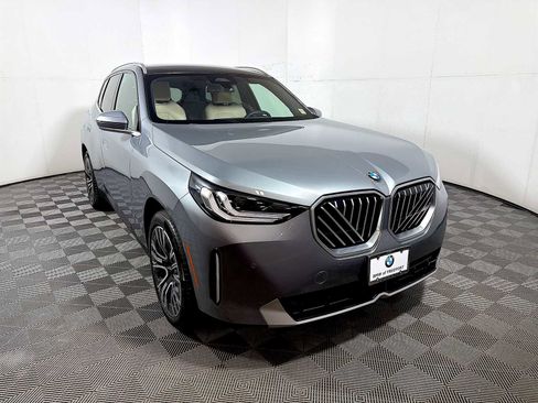 Used 2026 BMW X3 xDrive30 w/ Convenience Package AWD/4WD image 2