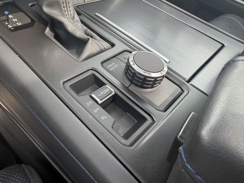 Used 2024 Toyota Tundra Platinum image 28