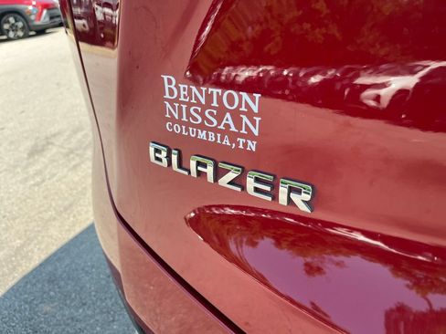 Used 2019 Chevrolet Blazer LT FWD image 40