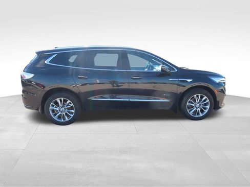 Used 2023 Buick Enclave Avenir w/ Trailering Package, 5000 lbs. AWD/4WD image 5