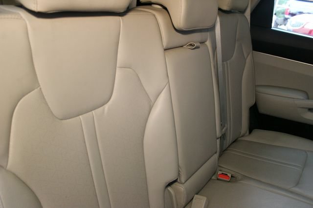 Used 2021 Kia Sorento S w/ Panoramic Sunroof Package AWD/4WD image 14