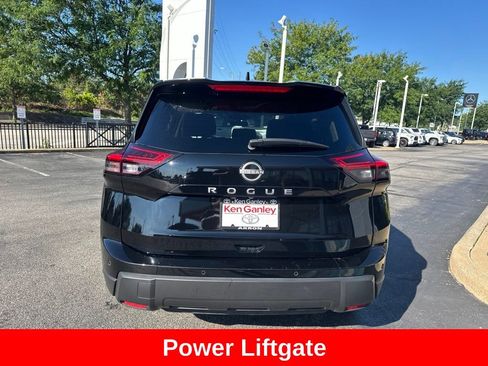 Used 2025 Nissan Rogue SV FWD image 6