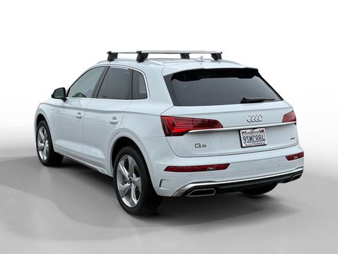 Certified 2025 Audi Q5 2.0T Premium Plus w/ Premium Plus Package image 3