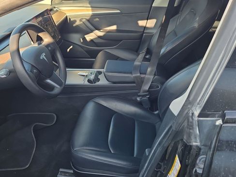 Used 2021 Tesla Model 3 Long Range AWD/4WD image 5