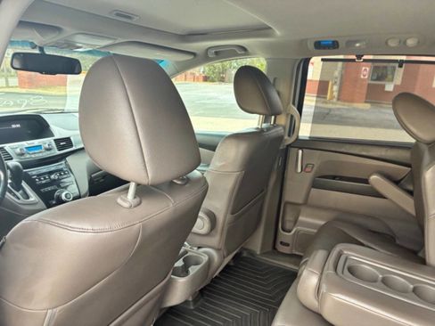 Used 2012 Honda Odyssey EX-L image 18