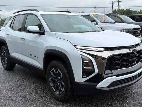 New 2026 Chevrolet Equinox ACTIV w/ Convenience Package III AWD/4WD image 3
