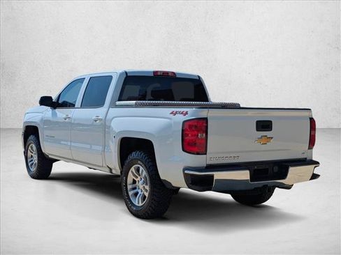 Used 2018 Chevrolet Silverado 1500 LT w/ All Star Edition AWD/4WD image 8