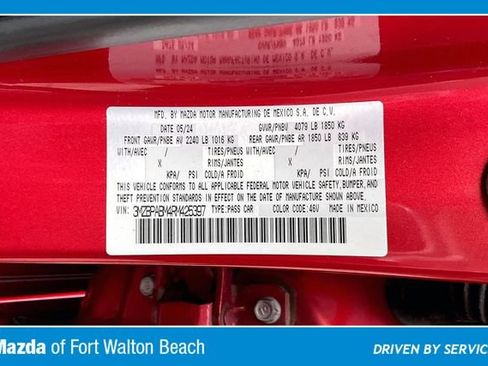 Used 2024 MAZDA MAZDA3 s FWD image 16