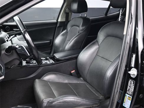 Used 2019 Kia Stinger image 10