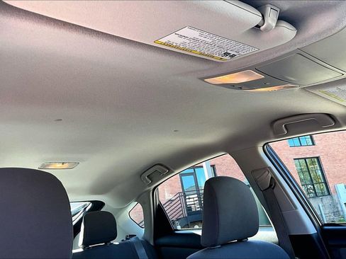 Used 2013 Toyota Prius One image 21