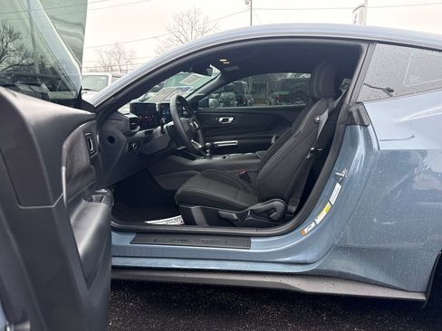 Used 2025 Ford Mustang GT image 14