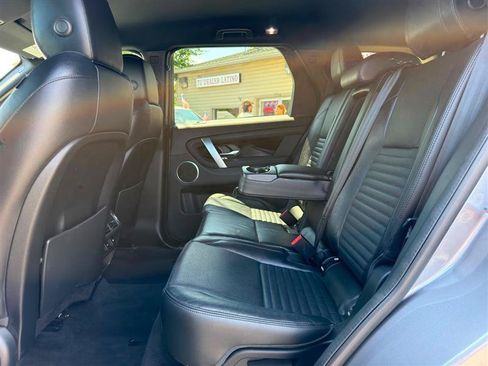 Used 2020 Land Rover Discovery Sport AWD/4WD image 21