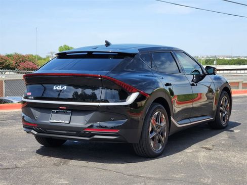 New 2025 Kia EV6 Light w/ Light LR Technology Package image 5