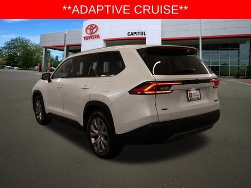 Certified 2024 Toyota Grand Highlander Limited image 5