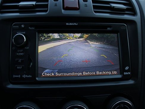 Used 2013 Subaru Crosstrek 2.0i Limited w/ Popular Pkg 1 AWD/4WD image 9