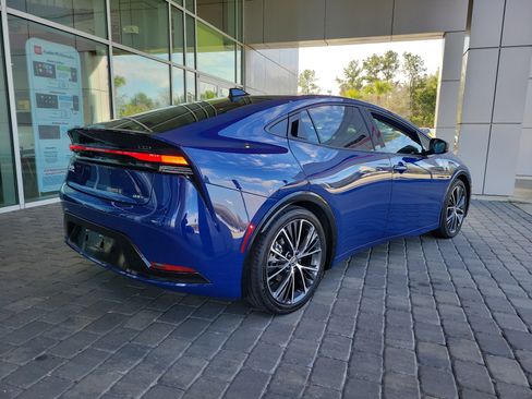 Certified 2024 Toyota Prius Limited image 6