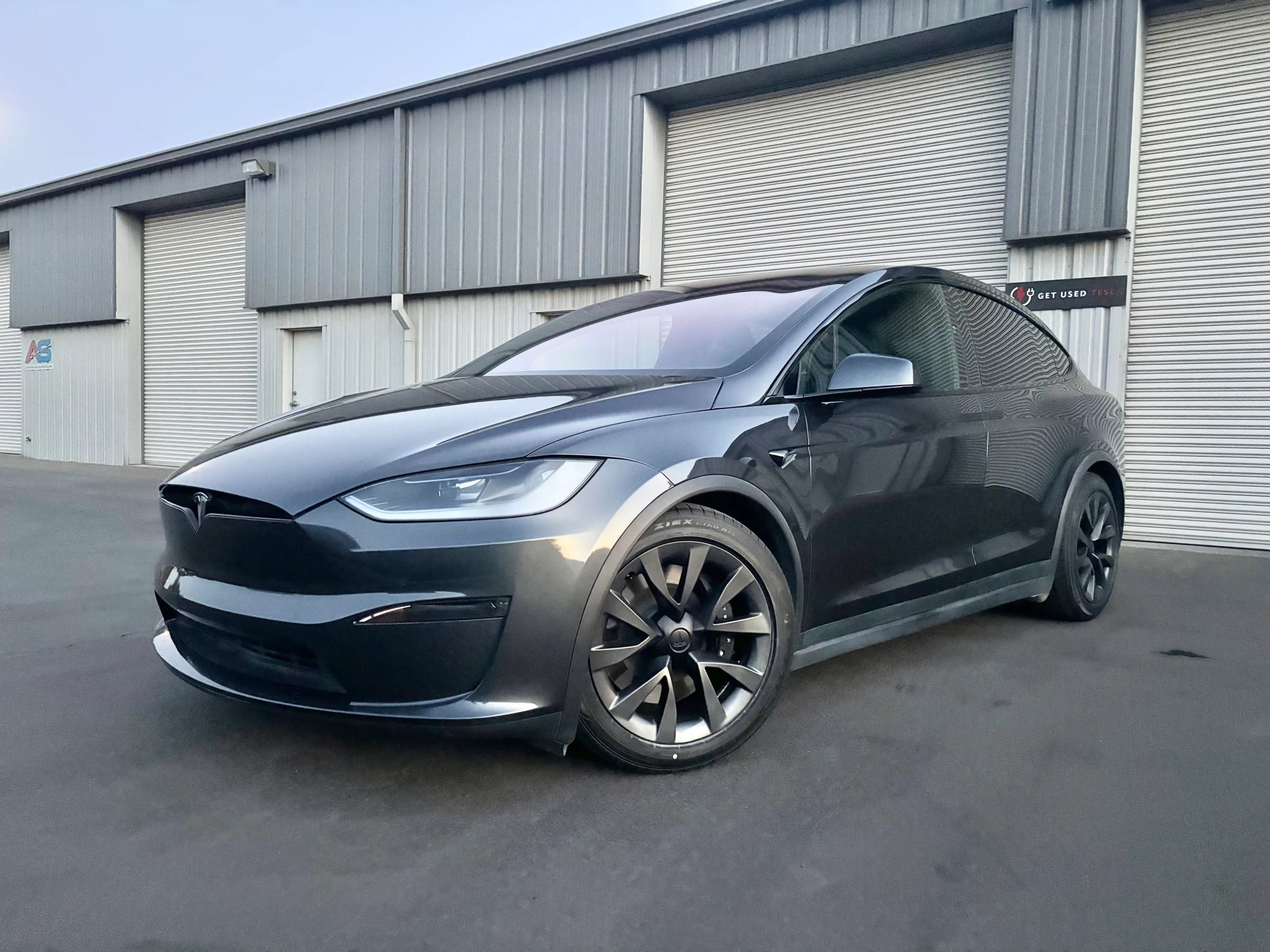 Used 2023 Tesla Model X AWD/4WD image 5