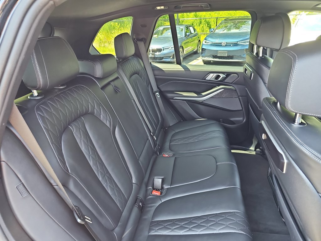 Certified 2025 BMW X5 xDrive40i w/ M Sport Package AWD/4WD image 28