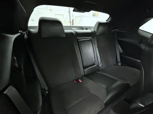 Used 2018 Dodge Challenger T/A RWD image 17