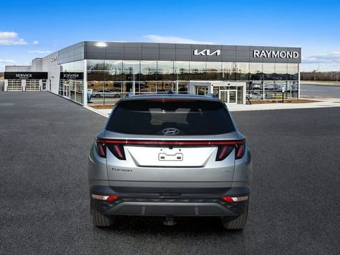 Used 2024 Hyundai Tucson Limited AWD/4WD image 4