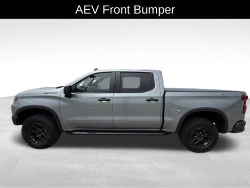 Used 2023 Chevrolet Silverado 1500 ZR2 w/ ZR2 Bison Edition AWD/4WD image 4