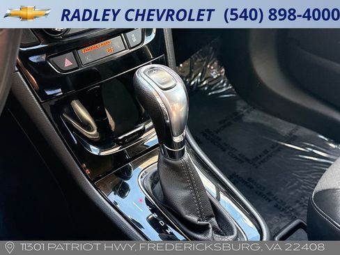 Used 2020 Buick Encore Preferred image 20