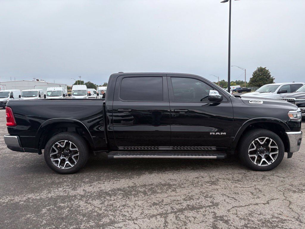 Used 2025 RAM 1500 Laramie AWD/4WD image 9