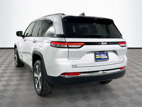 New 2025 Jeep Grand Cherokee Limited w/ Luxury Tech Group II image 21