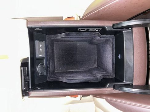 Used 2017 Lexus RX 450h AWD w/ Accessory Package image 31