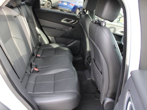 Used 2024 Land Rover Range Rover Velar Dynamic SE image 30