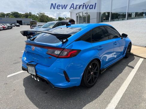 Used 2025 Honda Civic Type R image 6