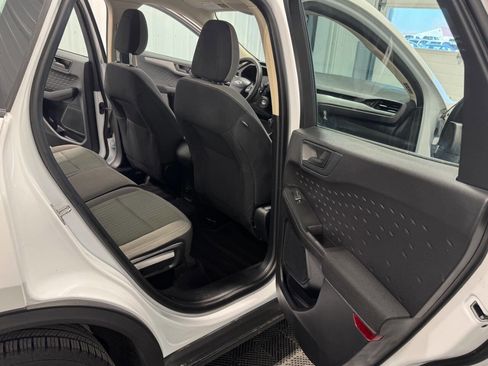 Used 2020 Ford Escape S image 20