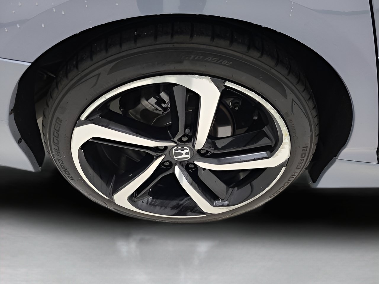 Used 2022 Honda Accord Sport image 9