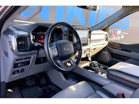 Used 2022 Ford F150 Lariat w/ Max Trailer Tow Package AWD/4WD image 16