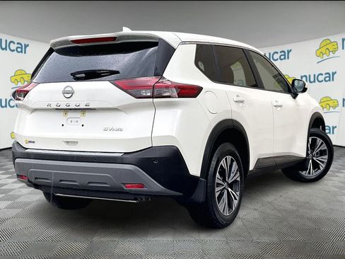 Used 2023 Nissan Rogue SV AWD/4WD image 6